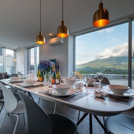 Kira Kira Suites By H2 Life คุตชาน ภายนอก รูปภาพ