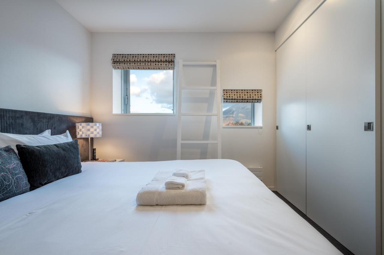 Kira Kira Suites By H2 Life คุตชาน ภายนอก รูปภาพ