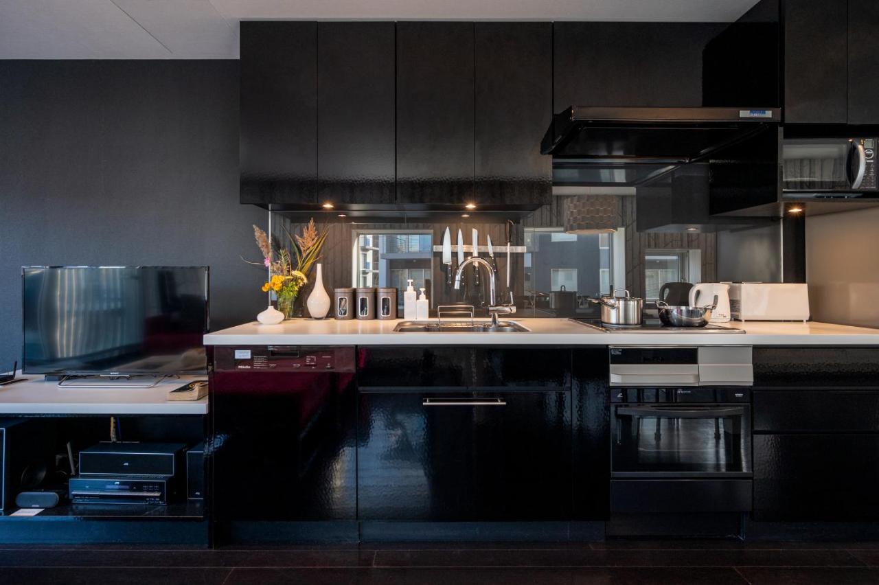 Kira Kira Suites By H2 Life คุตชาน ภายนอก รูปภาพ
