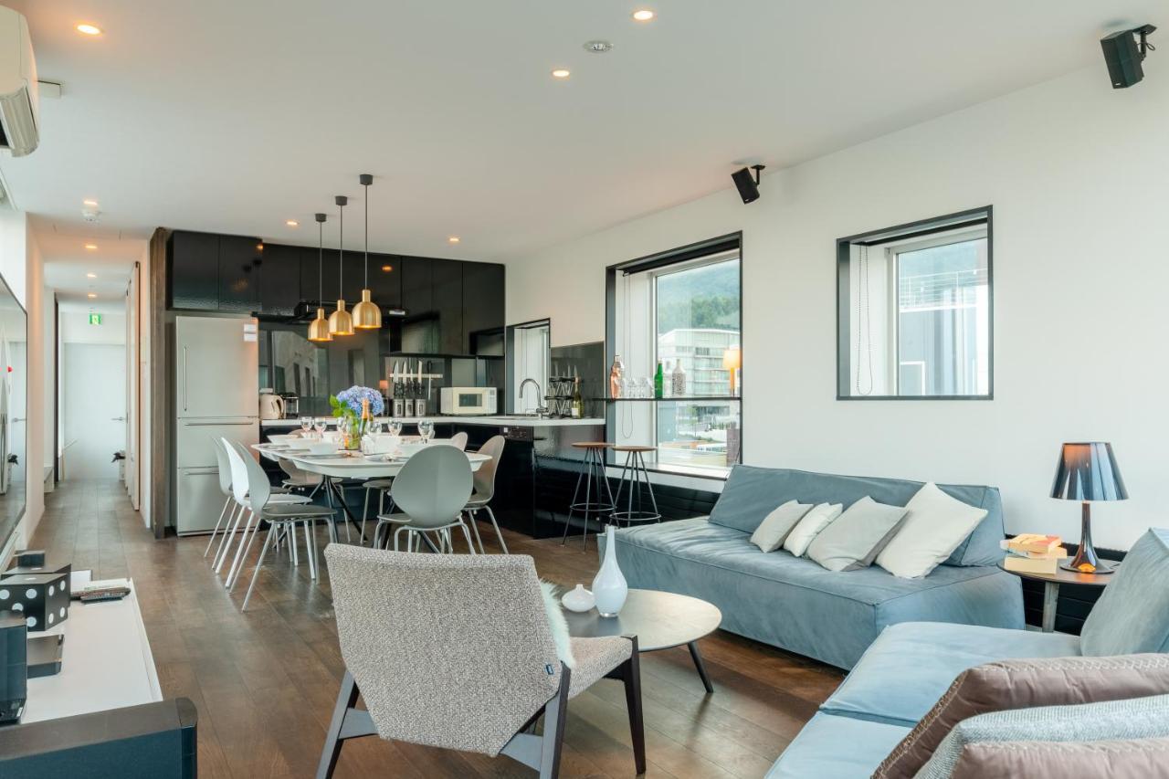 Kira Kira Suites By H2 Life คุตชาน ภายนอก รูปภาพ