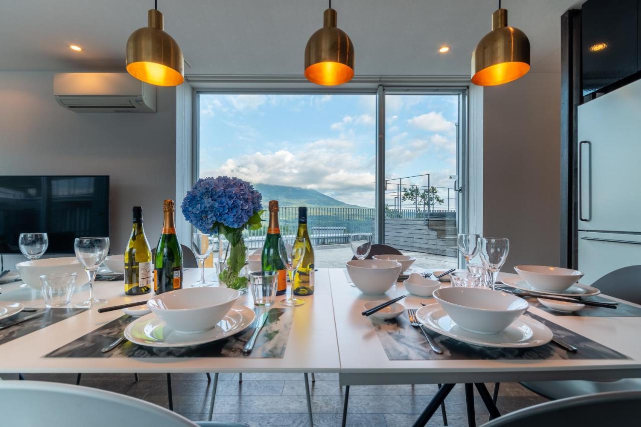 Kira Kira Suites By H2 Life คุตชาน ภายนอก รูปภาพ