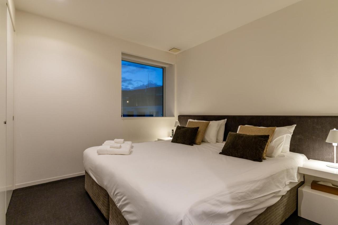 Kira Kira Suites By H2 Life คุตชาน ภายนอก รูปภาพ