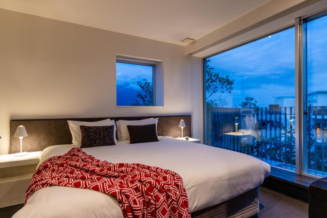 Kira Kira Suites By H2 Life คุตชาน ภายนอก รูปภาพ